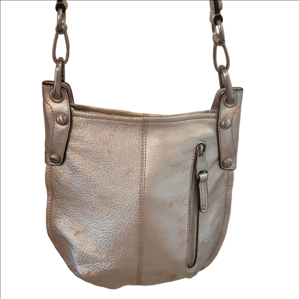 B. Makowsky Silver Distressed Leather Crossbody Handbag